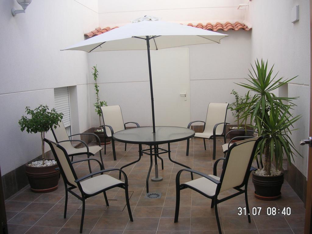 Hotel Alcazar Alcazar de San Juan Buitenkant foto